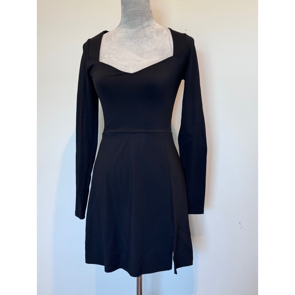 Qinsen Women Black Long Sleeve Sweetheart Neck Mini Dress Size M NWT